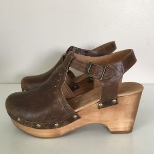 NEW Sundance Delilah Clogs (10)